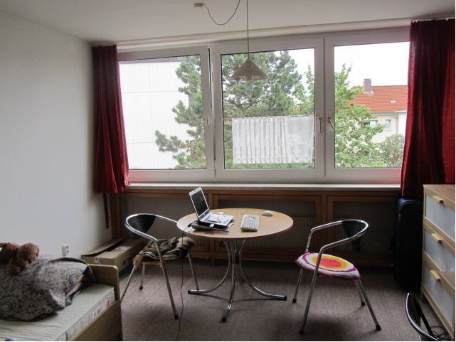 Studentenappartement-In-Erlangen-6-Wohnzimmer